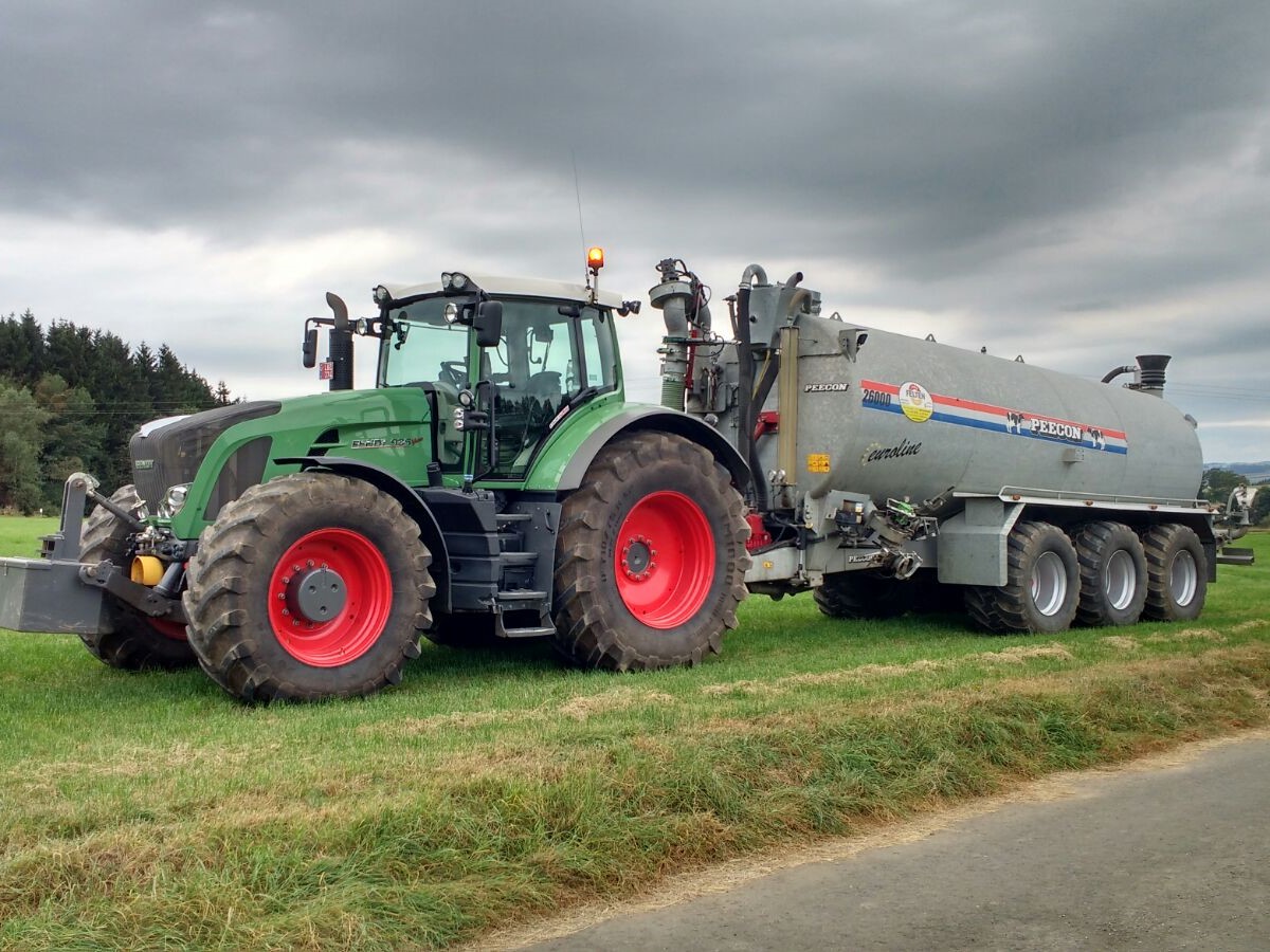 Güllefässer (1).jpg