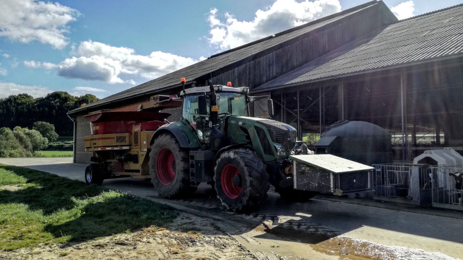 Neue Haybuster Strohmühle