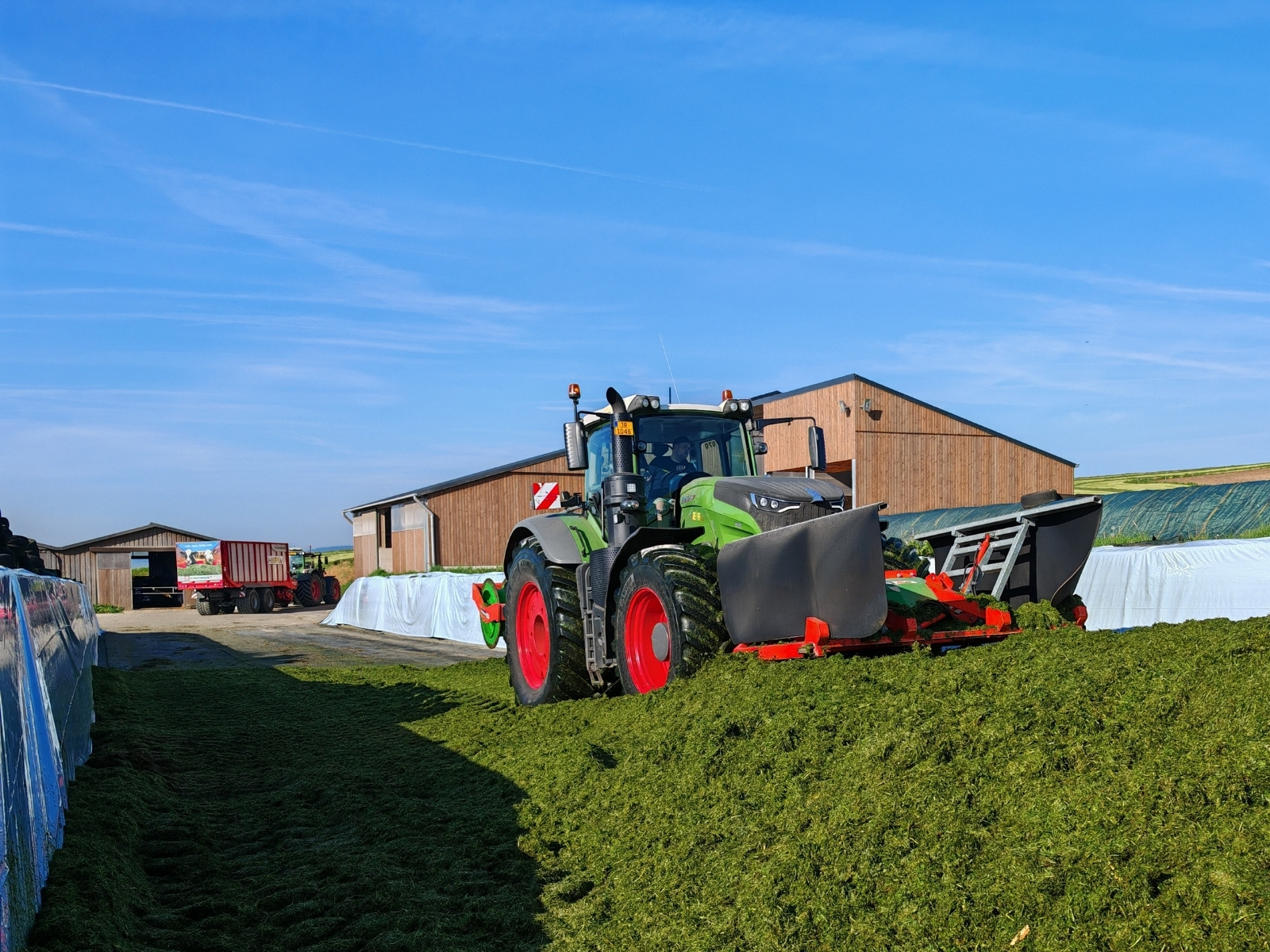 Silage compaction
